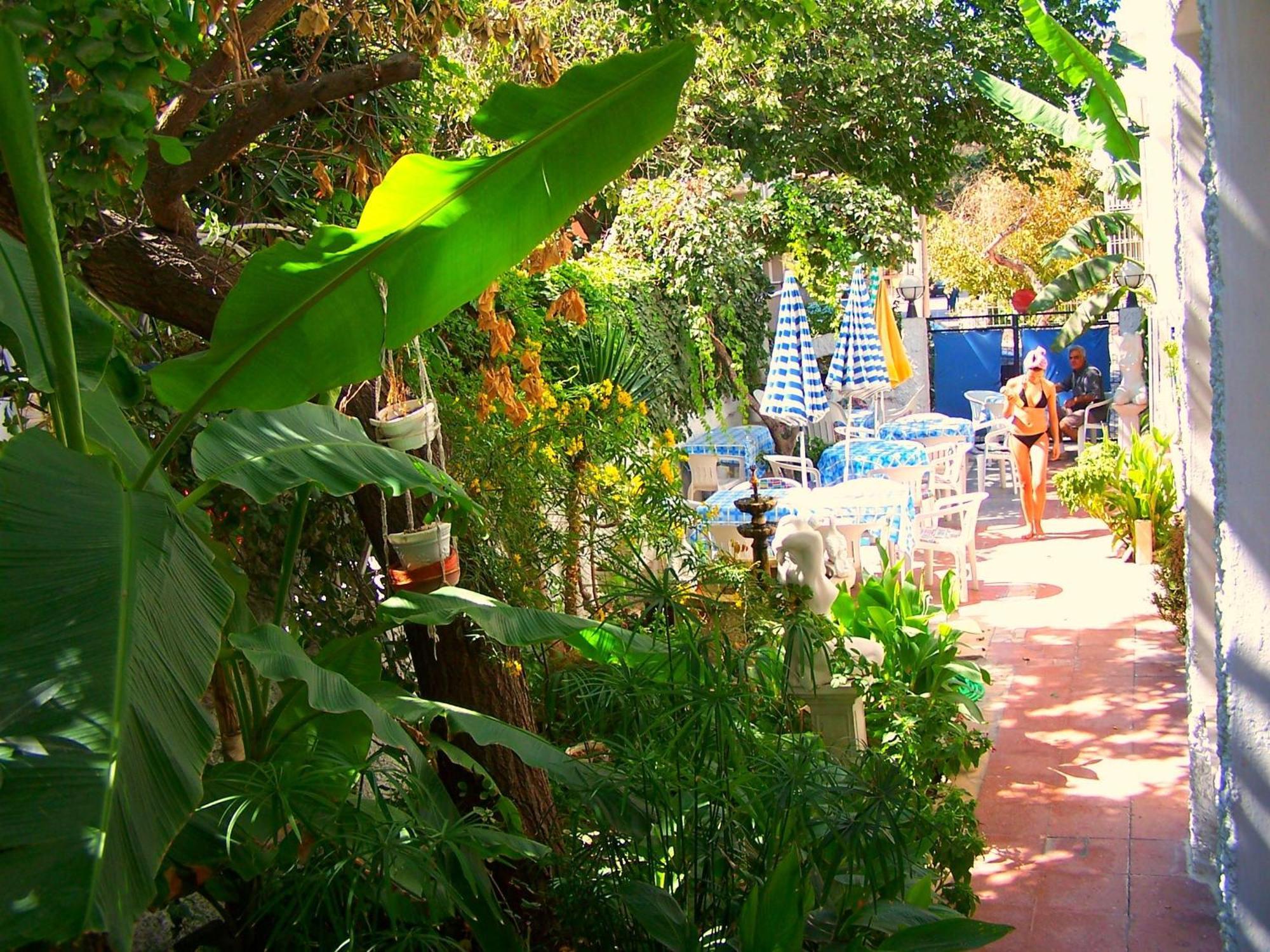 Villa Fortin Pension Kusadasi Exterior photo