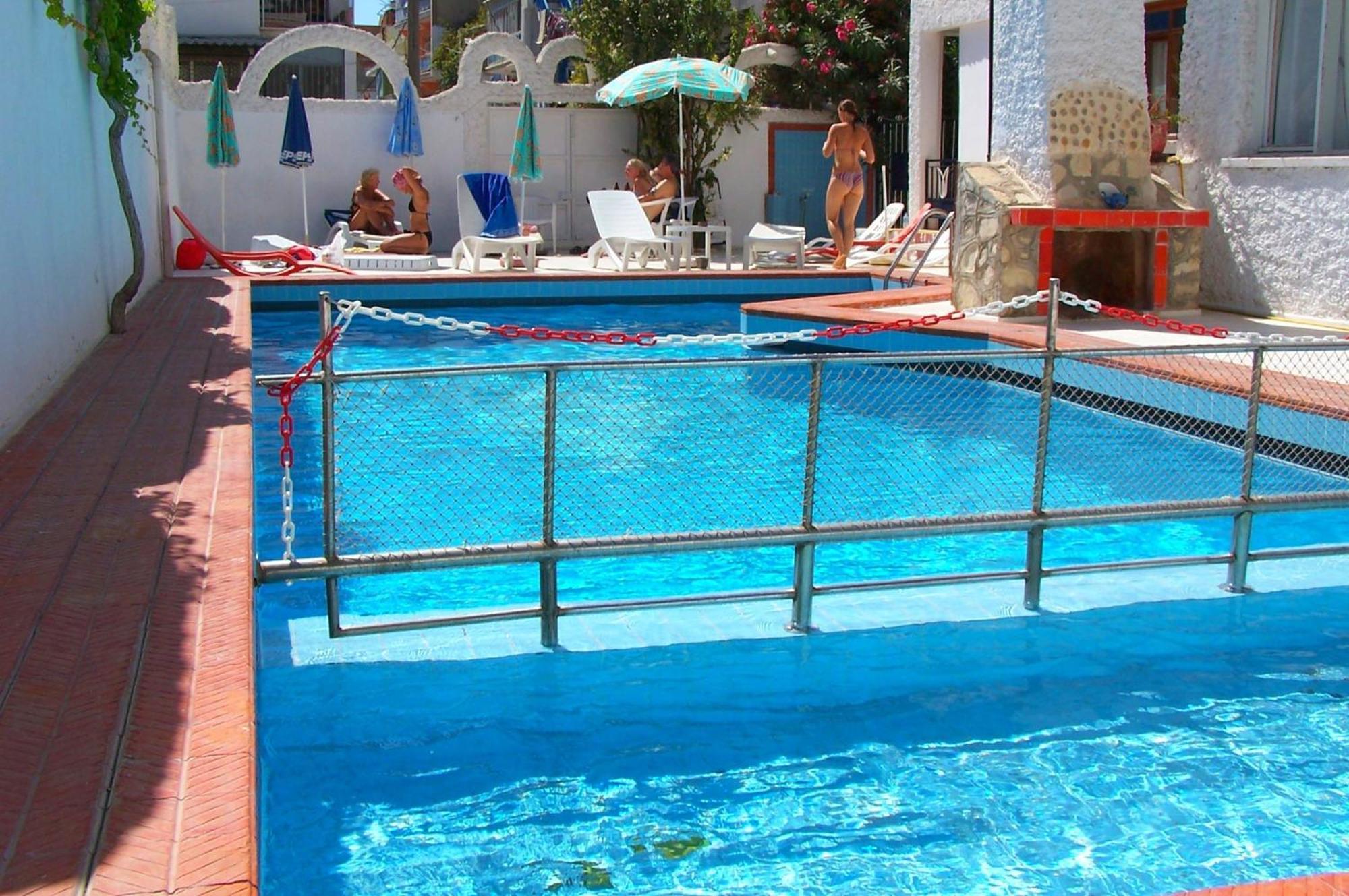 Villa Fortin Pension Kusadasi Exterior photo